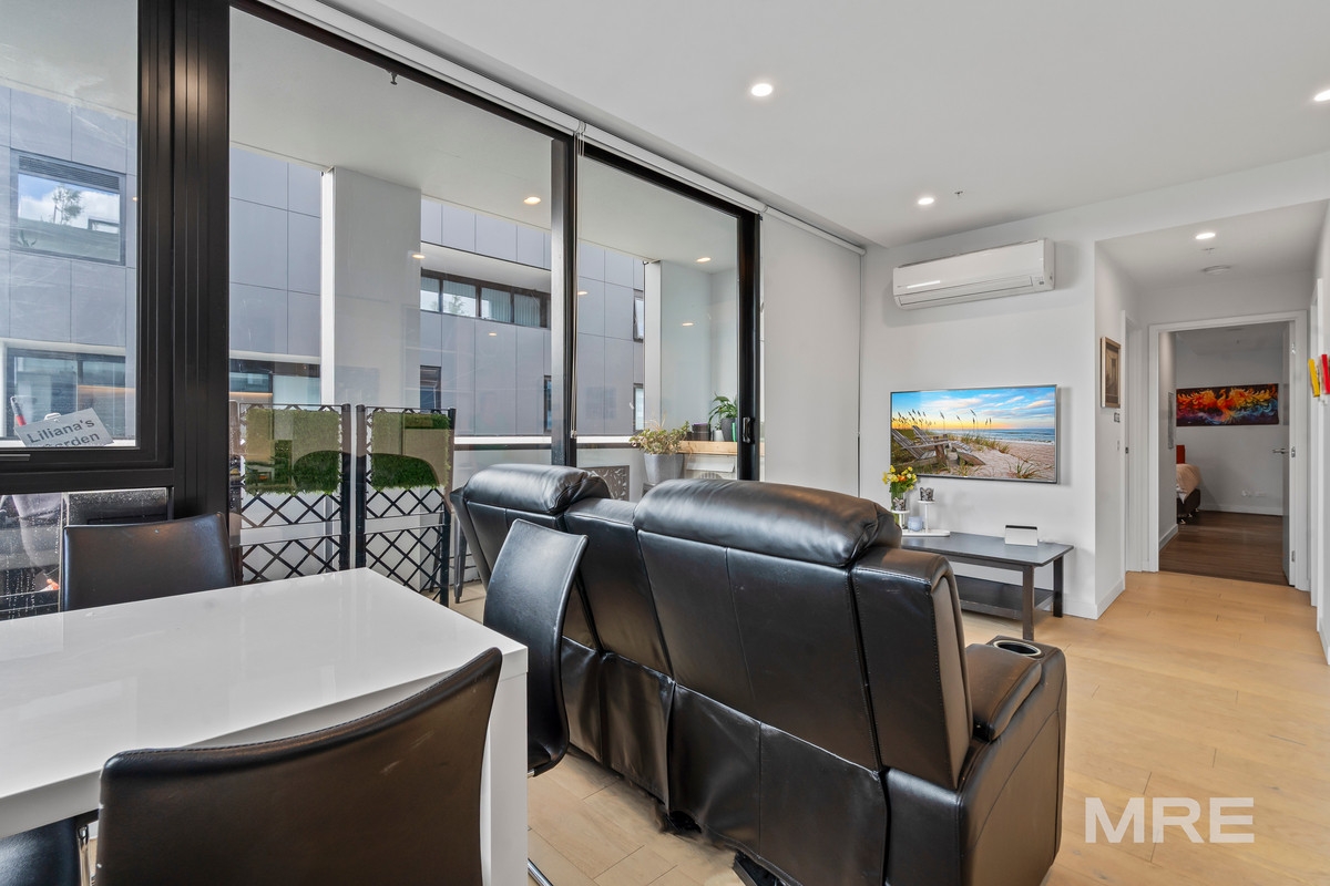 402/169 Buckingham Street