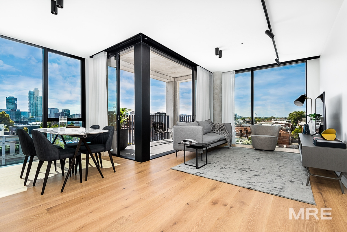 302/5 John Street