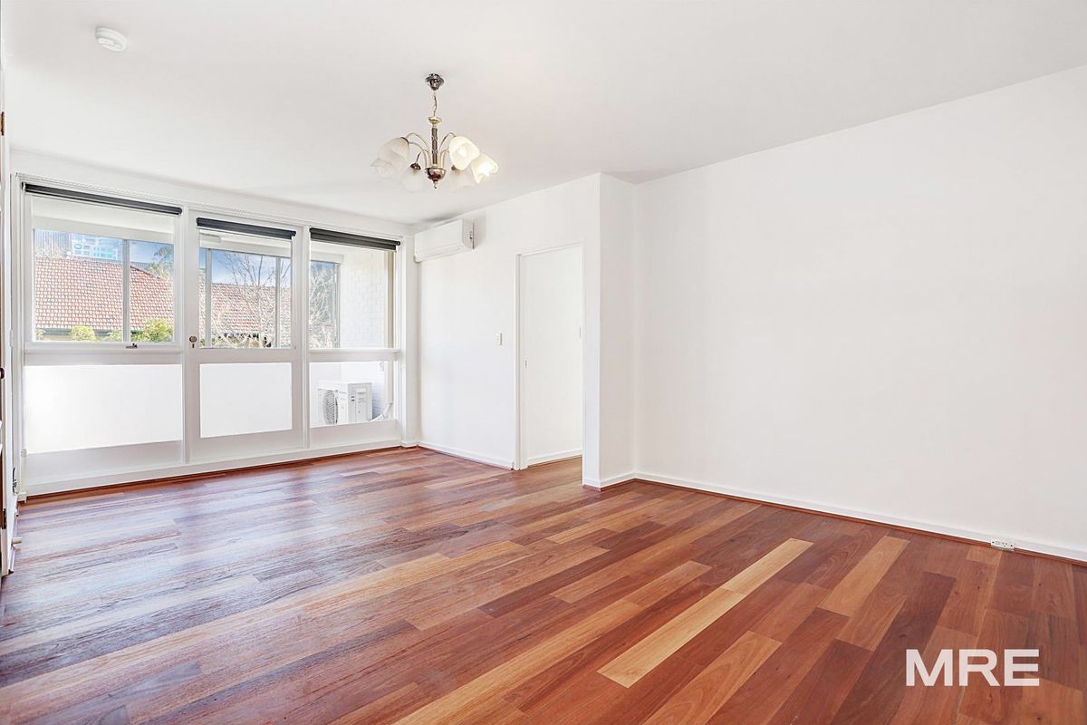 1B/381 Toorak Road