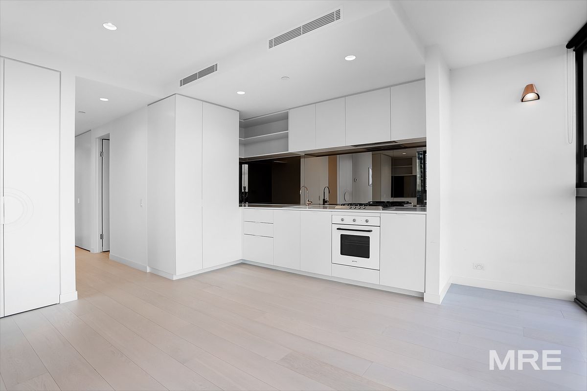 1604/681 Chapel Street
