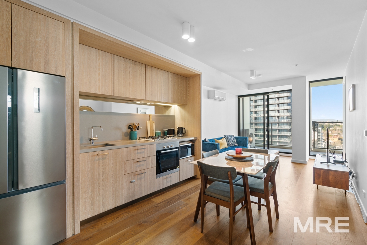 1811/50 Claremont Street
