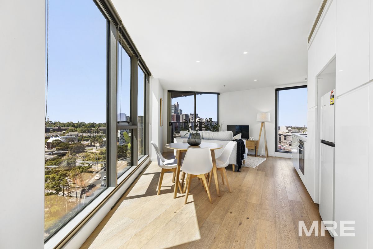 1106/42 Balston Street