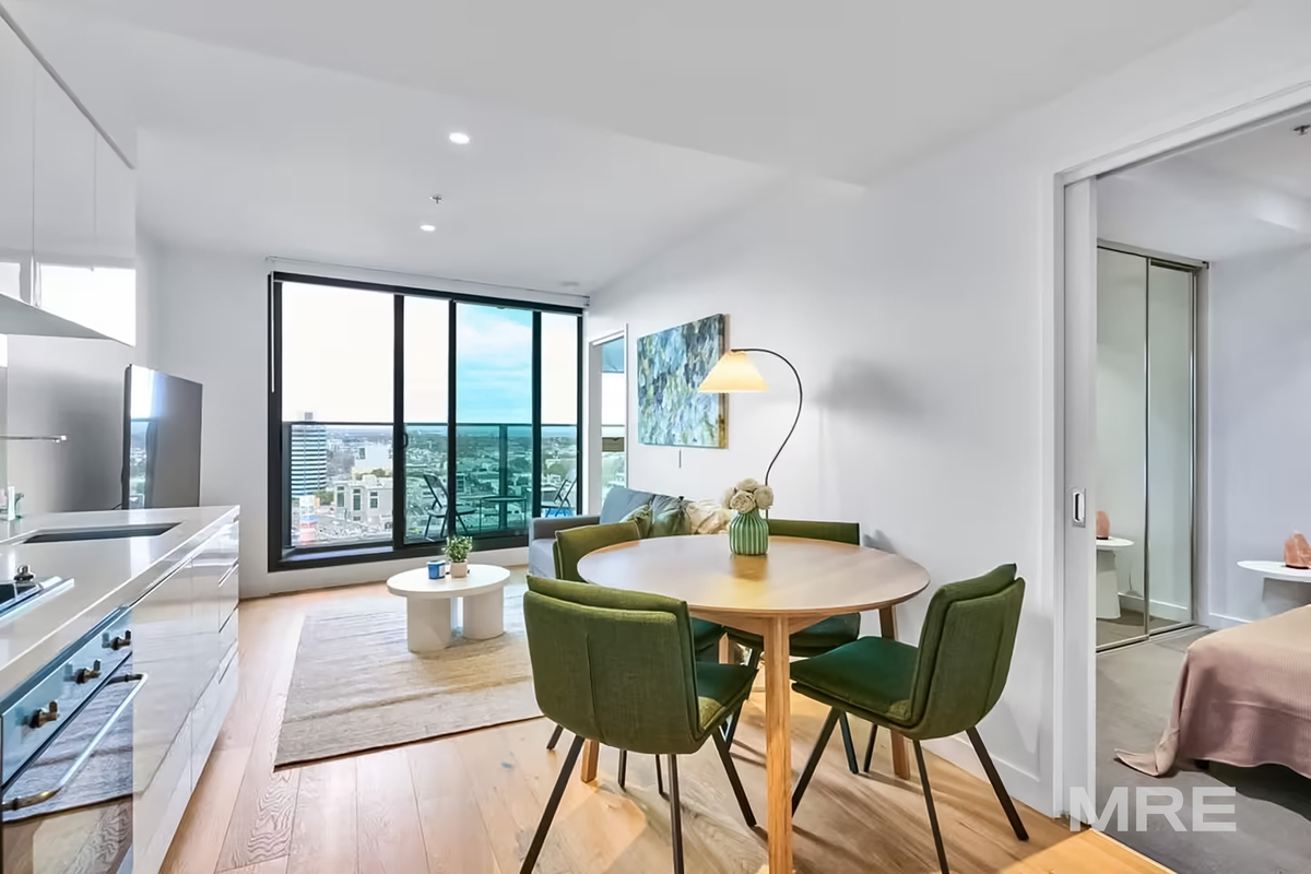 1608/42 Balston Street
