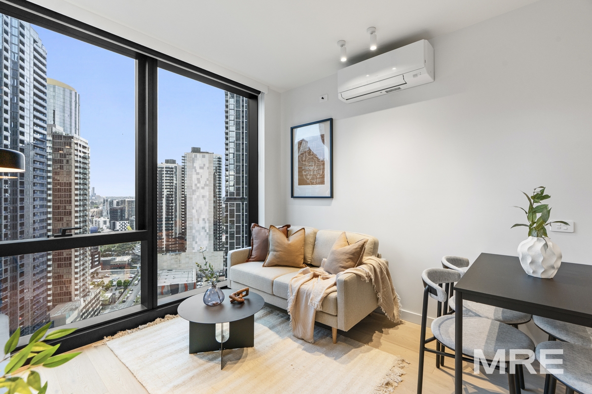 2404/88 Queens Bridge Street