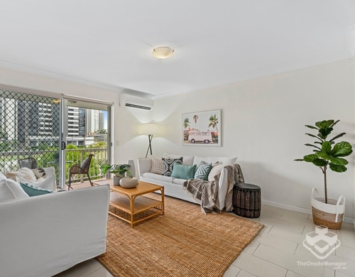 ID:21199213/35 Palm Avenue, Surfers Paradise, QLD 4217