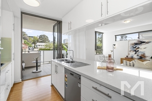 2/2 Douro Place, West Perth, WA 6005 photo 2 of 15