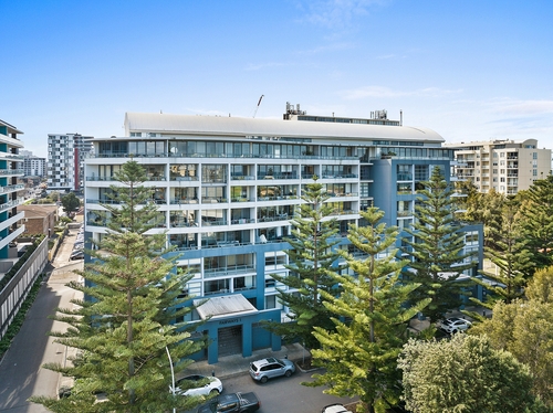 2/12 Bank Street, Wollongong, NSW 2500