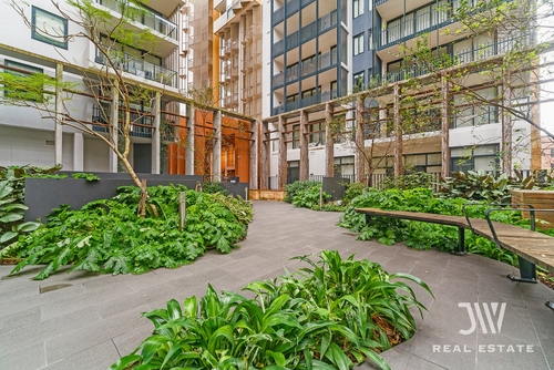 212/6 Paul Street, Zetland, NSW 2017