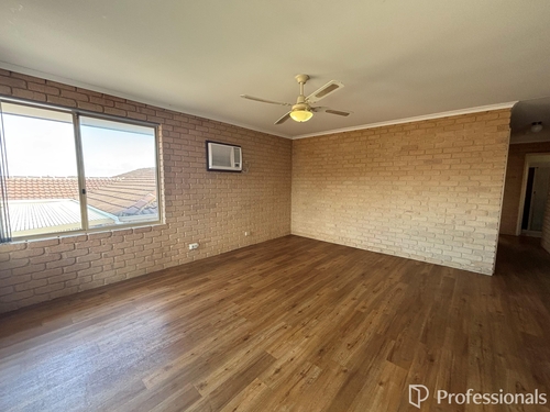 2/30 Simpson Street, Beresford, WA 6530