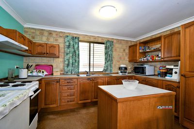 15 Agnesvale Road, Childers, QLD 4660
