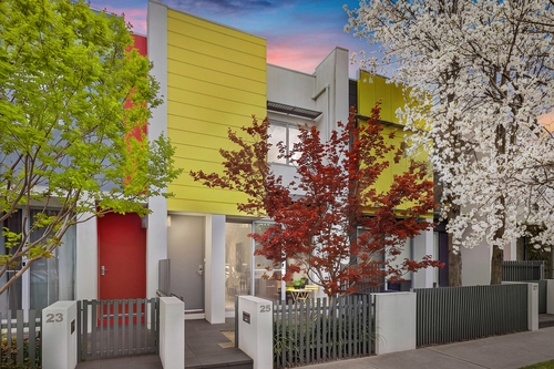 25 Dobikin Street, Crace, ACT 2911