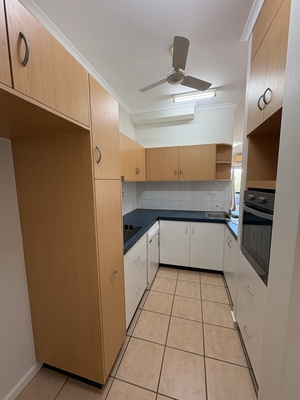 7/4 Mcminn Street, Darwin City, NT 0800 photo 3 of 10