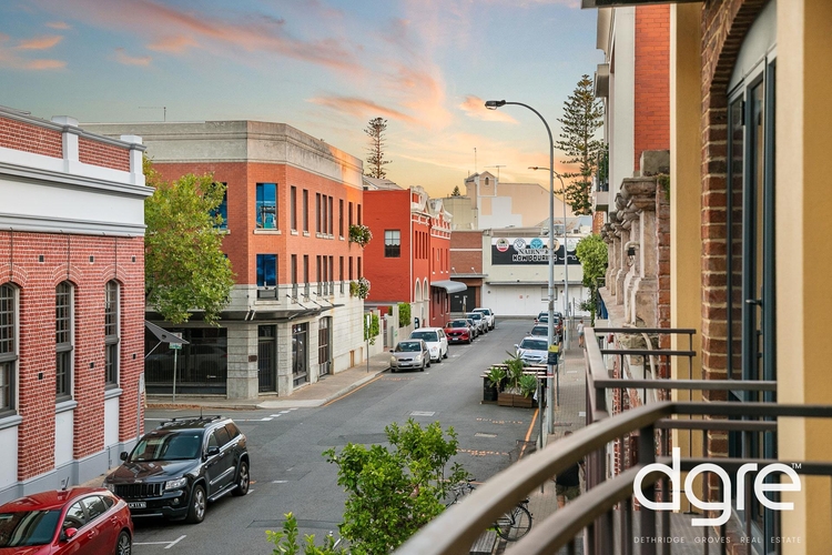 1/37 Pakenham Street, Fremantle, WA 6160 for Sale