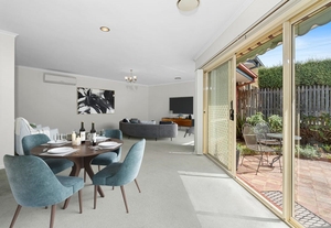 2/75 Swanston Street, Geelong, VIC 3220 photo 3 of 12