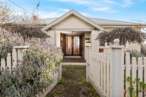 2A Swanston Place, Geelong, VIC 3220