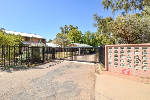 63/111 Bloomfield Street, Gillen, NT 0870