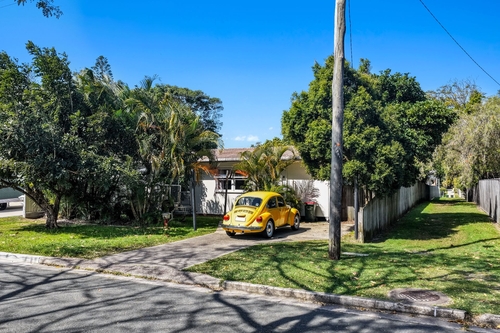 31 Palmer Avenue, Golden Beach, QLD 4551