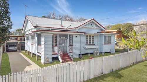 1 Roderick Street, Ipswich, QLD 4305