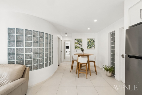 2/2 Little Bennett Street, Norman Park, QLD 4170