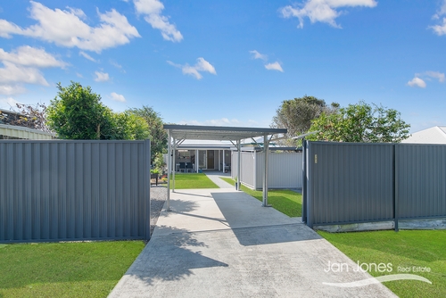 9 Livermore Street, Redcliffe, QLD 4020