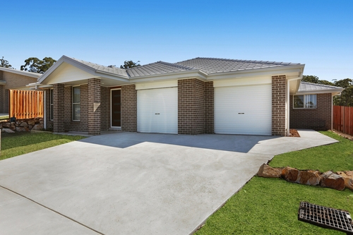 2/11 Diploma Drive, Thrumster, NSW 2444