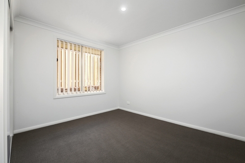 2/11 Diploma Drive, Thrumster, NSW 2444