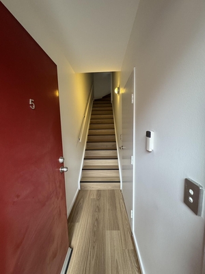 5/12 Toms Court, Adelaide, SA 5000 photo 2 of 20