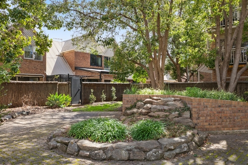 18 Ehmckes Lane, Adelaide, SA 5000