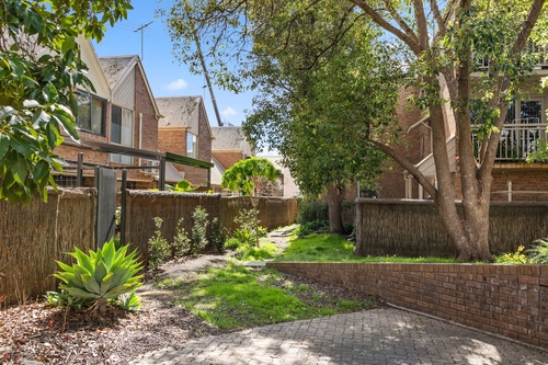 18 Ehmckes Lane, Adelaide, SA 5000