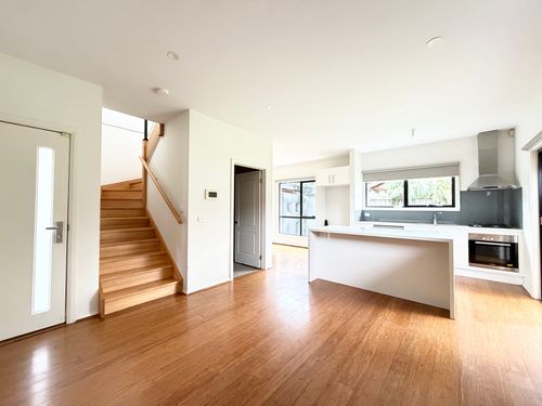 2/116 Kanooka Grove, Clayton, VIC 3168