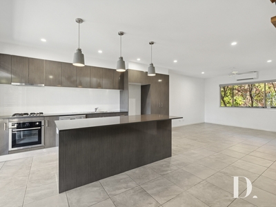 2/3 Burke Street, Coffs Harbour, NSW 2450 photo 2 of 7