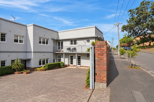 2/153 Hampden Road, Hobart, TAS 7000