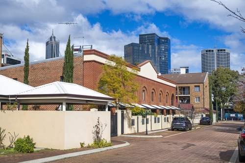 10 Little Shenton Lane, Northbridge, WA 6003