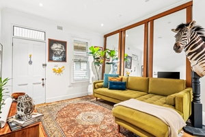 4 Rowena Place, Potts Point, NSW 2011 photo 2 of 10