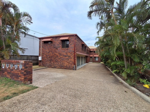 2/520 Oxley Avenue, Redcliffe, QLD 4020
