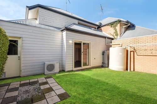 10 Spurling Close, South Geelong, VIC 3220
