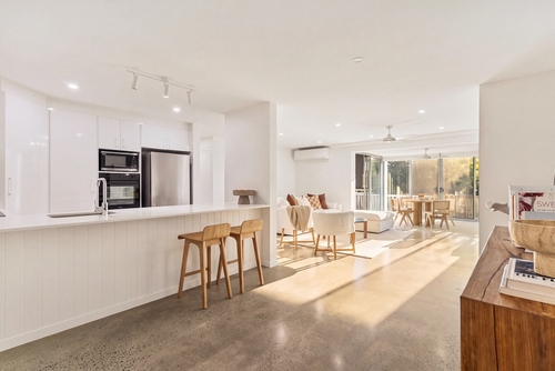 2/1880-1888 Gold Coast Highway, Burleigh Heads, QLD 4220