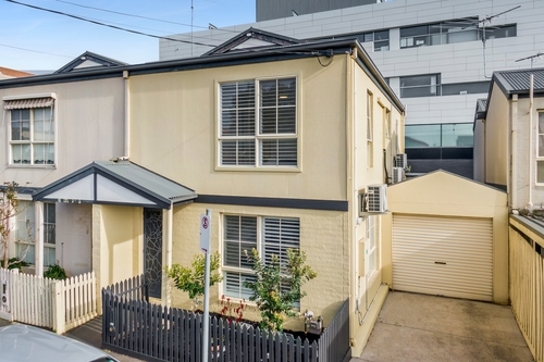 18 Swanston Place, Geelong, VIC 3220