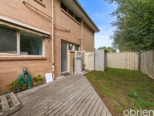 4/3 Gold Court, Hastings, VIC 3915