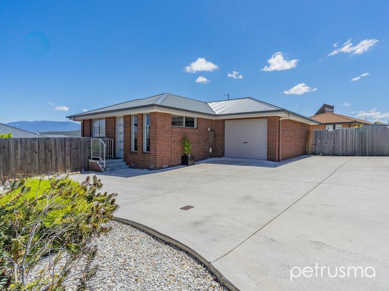 2/7 Bedstone Road, Oakdowns, TAS 7019 for Sale