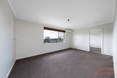 8/6 Nuyts Street, Red Hill, ACT 2603 photo 2 of 10
