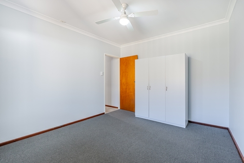9/4 Merope Close, Rockingham, WA 6168