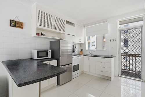 21/120 The Esplanade, Surfers Paradise, QLD 4217