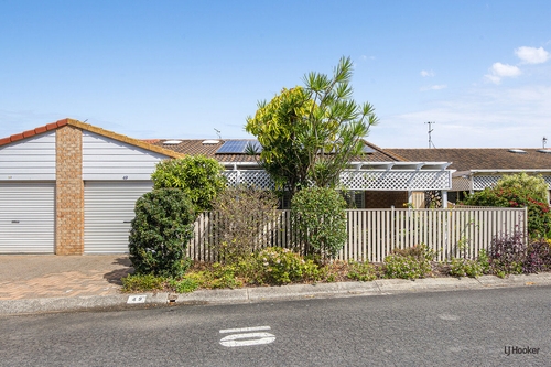 49/154 Currumbin Creek Road, Currumbin Waters, QLD 4223