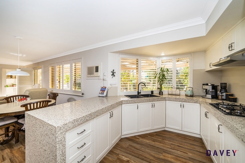 4/10 Parnell Avenue, Marmion, WA 6020