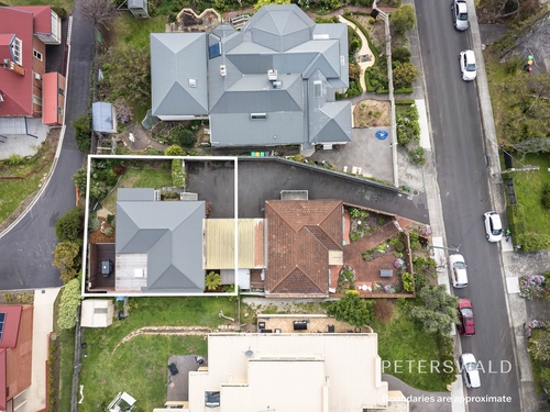 2/16 Fehre Court, Sandy Bay, TAS 7005