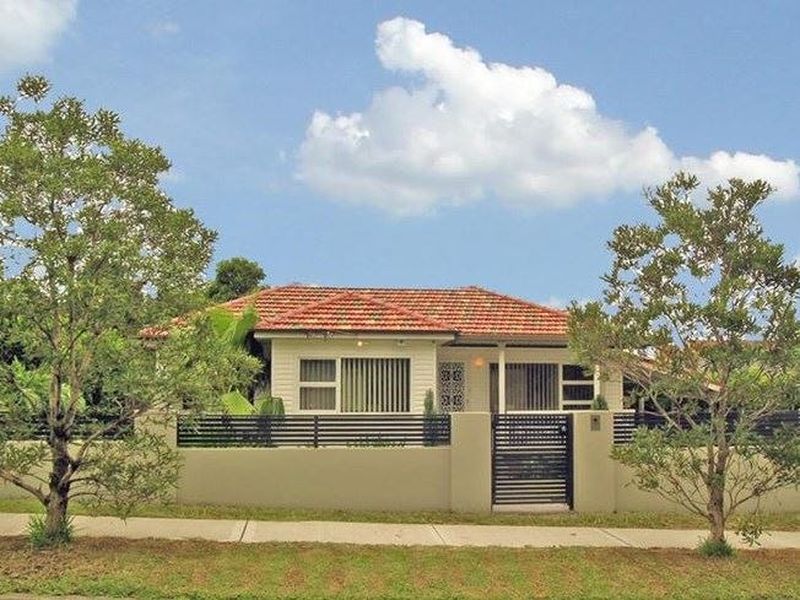 211 Box Road, Sylvania, NSW 2224 Property Details
