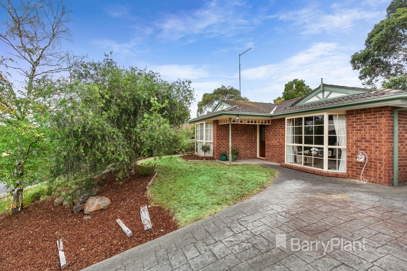 23 Kamarooka Drive, Wattle Glen, VIC 3096 Property Details