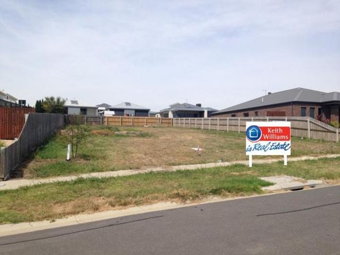 24 Eton Avenue, Traralgon, VIC 3844 Property Details