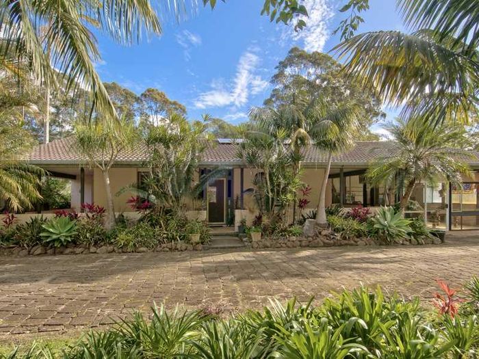 254 Lake Innes Drive, Lake Innes, NSW 2446 Property Details